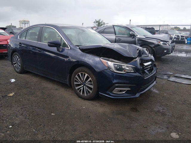 2018 Subaru Legacy 2.5i Premium მანქანა იყიდება აუქციონზე, vin: 4S3BNAF68J3016975, აუქციონის ნომერი: 45760110