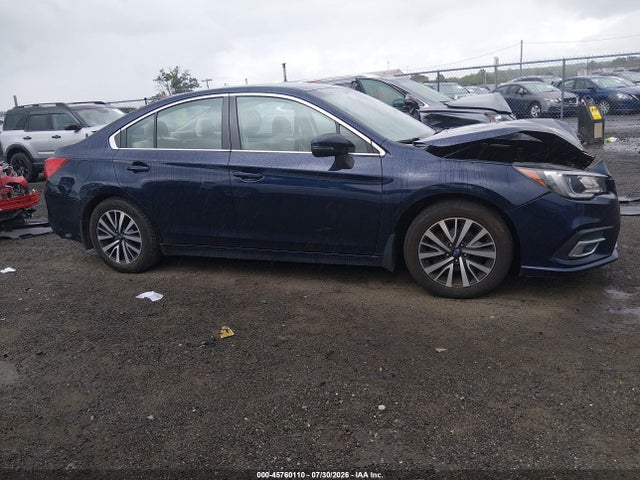 2018 Subaru Legacy 2.5i Premium მანქანა იყიდება აუქციონზე, vin: 4S3BNAF68J3016975, აუქციონის ნომერი: 45760110