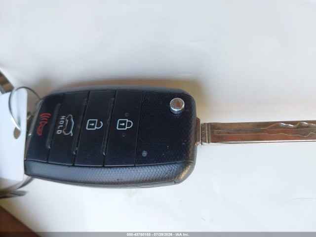 Продажа на аукционе авто 2015 Kia Sorento Lx, vin: 5XYKT3A61FG591110, номер лота: 45760185