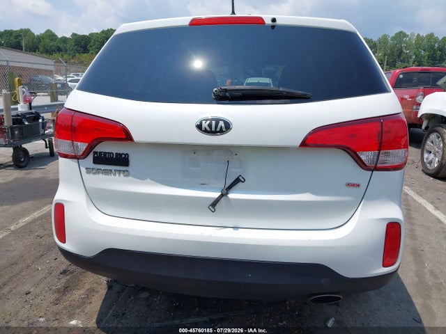 Продажа на аукционе авто 2015 Kia Sorento Lx, vin: 5XYKT3A61FG591110, номер лота: 45760185