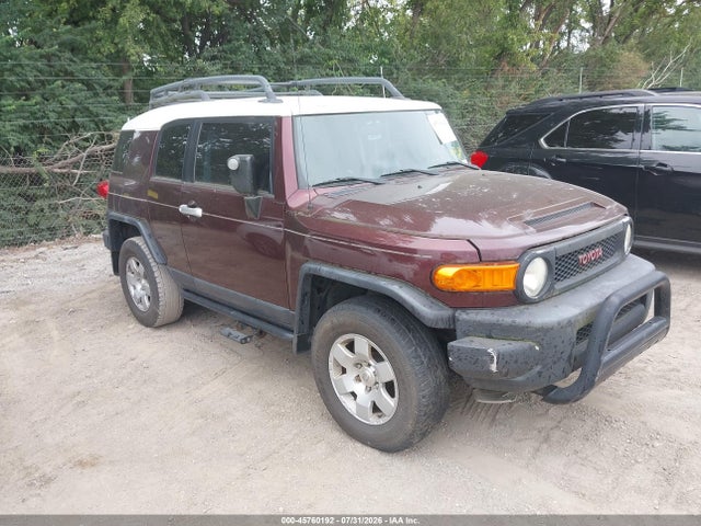 45760192 :رقم المزاد ، JTEBU11F670019275 vin ، 2007 Toyota Fj Cruiser مزاد بيع
