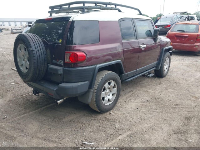 45760192 :رقم المزاد ، JTEBU11F670019275 vin ، 2007 Toyota Fj Cruiser مزاد بيع