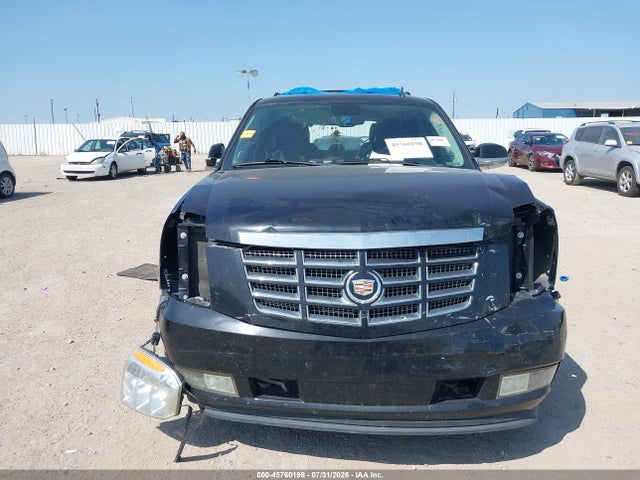 Продажа на аукционе авто 2011 Cadillac Escalade Premium, vin: 1GYS3CEF7BR289238, номер лота: 45760198