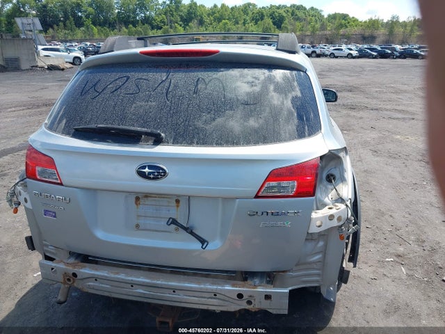 Auction sale of the 2013 Subaru Outback 2.5i Premium, vin: 4S4BRBCCXD3249132, lot number: 45760202
