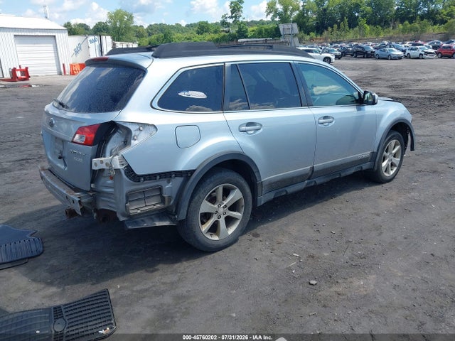 Auction sale of the 2013 Subaru Outback 2.5i Premium, vin: 4S4BRBCCXD3249132, lot number: 45760202