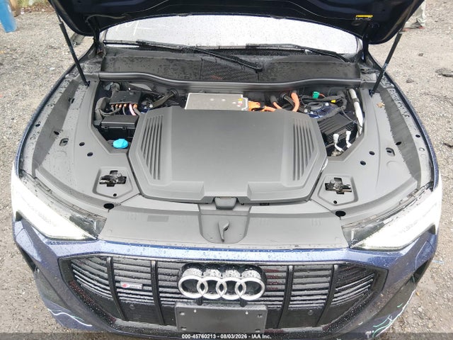 Продажа на аукционе авто 2022 Audi E-tron Sportback Premium S Line Quattro, vin: WA11AAGE3NB028602, номер лота: 45760213