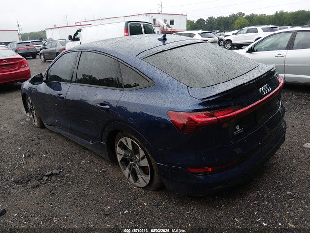 Продажа на аукционе авто 2022 Audi E-tron Sportback Premium S Line Quattro, vin: WA11AAGE3NB028602, номер лота: 45760213