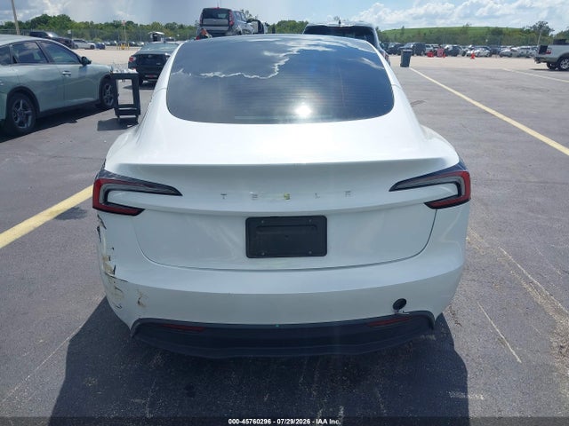 45760296 :رقم المزاد ، 5YJ3E1EA0RF795121 vin ، 2024 Tesla Model 3 مزاد بيع