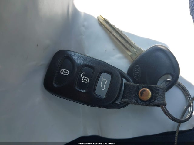 Aukcja sprzedaży 2009 Kia Rondo Lx, vin: KNAFG528897229176, numer aukcji: 45760316