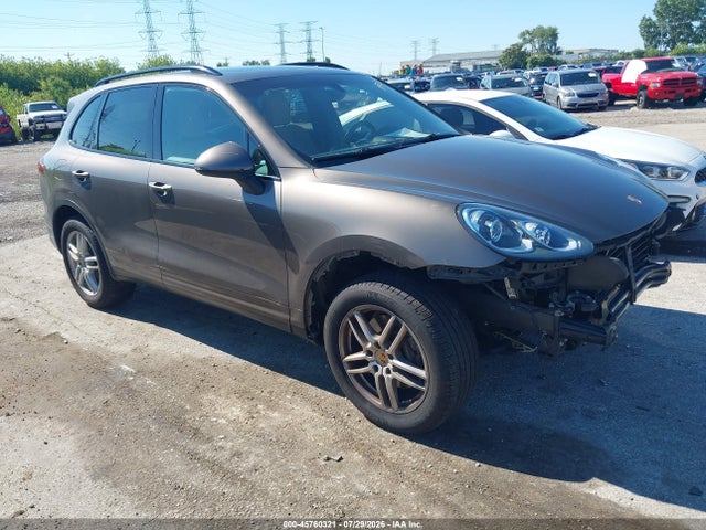 Продаж на аукціоні авто 2016 Porsche Cayenne, vin: WP1AA2A24GKA12761, номер лоту: 45760321