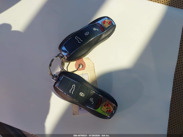 Продажа на аукционе авто 2016 Porsche Cayenne, vin: WP1AA2A24GKA12761, номер лота: 45760321