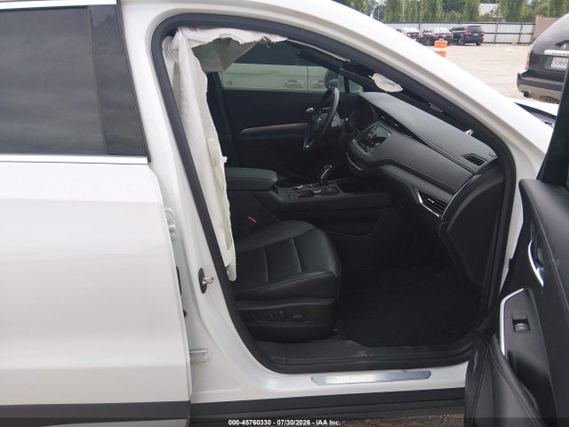 45760330 :رقم المزاد ، 1GYFZCR40KF186043 vin ، 2019 Cadillac Xt4 Premium Luxury مزاد بيع