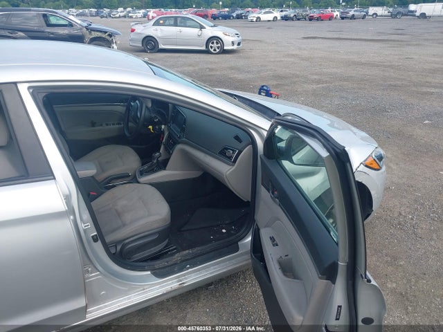 Aukcja sprzedaży 2018 Hyundai Elantra Sel, vin: 5NPD84LF5JH320985, numer aukcji: 45760353