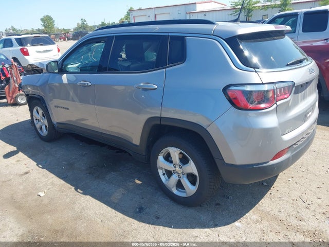 45760355 :رقم المزاد ، 3C4NJCBBXKT844328 vin ، 2019 Jeep Compass Latitude Fwd مزاد بيع