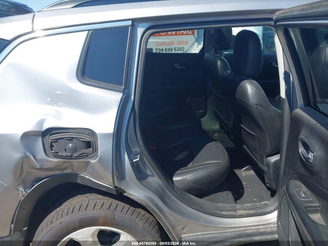 45760355 :رقم المزاد ، 3C4NJCBBXKT844328 vin ، 2019 Jeep Compass Latitude Fwd مزاد بيع