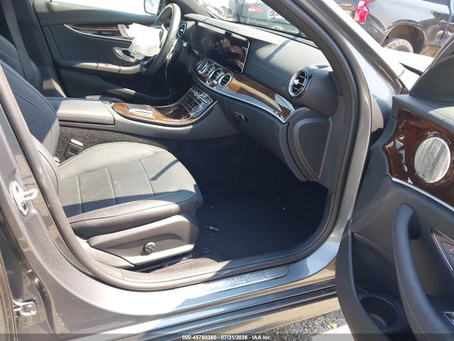 Aukcja sprzedaży 2021 Mercedes-benz E 350, vin: W1KZF8DB4MA994044, numer aukcji: 45760360