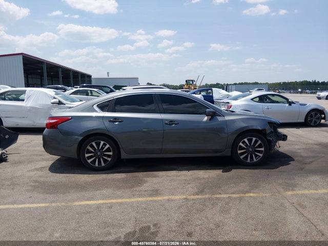45760384 :رقم المزاد ، 1N4AL3AP7HC257813 vin ، 2017 Nissan Altima 2.5 Sv مزاد بيع