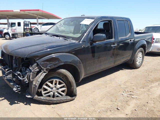 Nissan Frontier Sv 2018 1N6DD0ER1JN705954 Image 2