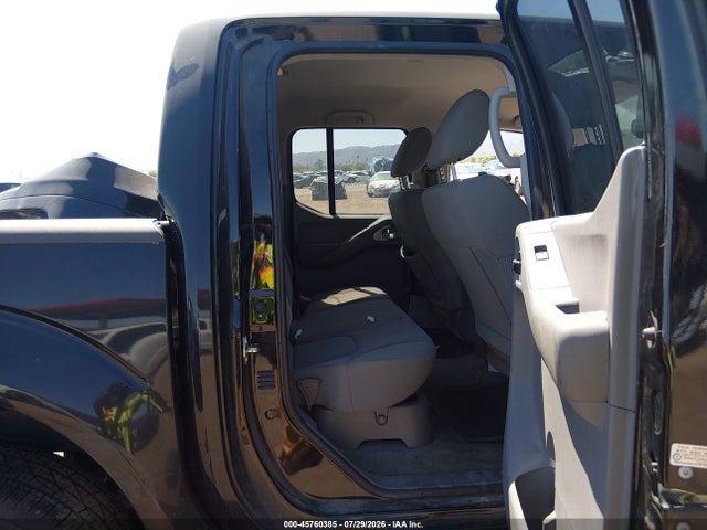 Nissan Frontier Sv 2018 1N6DD0ER1JN705954 Image 8