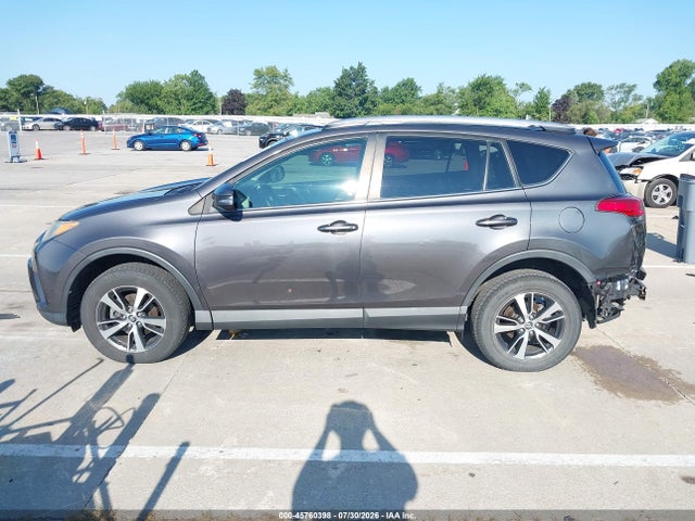 2T3WFREV2GW270340 Toyota Rav4 Xle