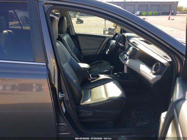 2T3WFREV2GW270340 Toyota Rav4 Xle