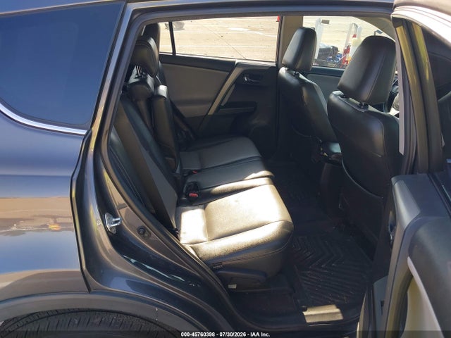 2T3WFREV2GW270340 Toyota Rav4 Xle