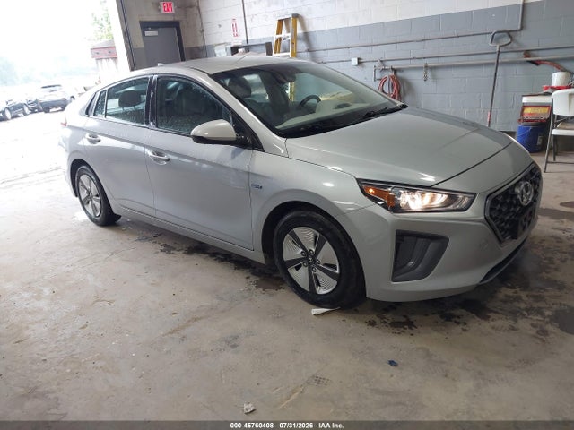 2020 Hyundai Ioniq Hybrid Blue მანქანა იყიდება აუქციონზე, vin: KMHC65LC8LU221739, აუქციონის ნომერი: 45760408