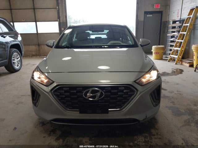 2020 Hyundai Ioniq Hybrid Blue მანქანა იყიდება აუქციონზე, vin: KMHC65LC8LU221739, აუქციონის ნომერი: 45760408