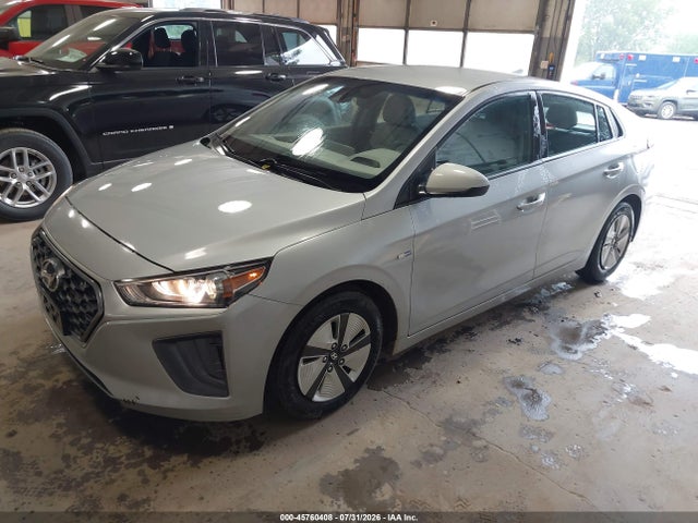 2020 Hyundai Ioniq Hybrid Blue მანქანა იყიდება აუქციონზე, vin: KMHC65LC8LU221739, აუქციონის ნომერი: 45760408
