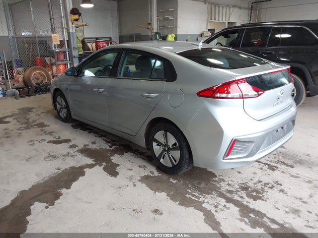 2020 Hyundai Ioniq Hybrid Blue მანქანა იყიდება აუქციონზე, vin: KMHC65LC8LU221739, აუქციონის ნომერი: 45760408