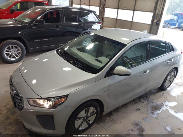 2020 Hyundai Ioniq Hybrid Blue მანქანა იყიდება აუქციონზე, vin: KMHC65LC8LU221739, აუქციონის ნომერი: 45760408