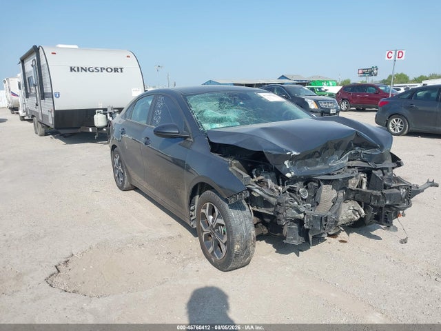 45760412 :رقم المزاد ، 3KPF24AD9LE153517 vin ، 2020 Kia Forte Lxs مزاد بيع