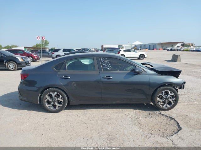 45760412 :رقم المزاد ، 3KPF24AD9LE153517 vin ، 2020 Kia Forte Lxs مزاد بيع