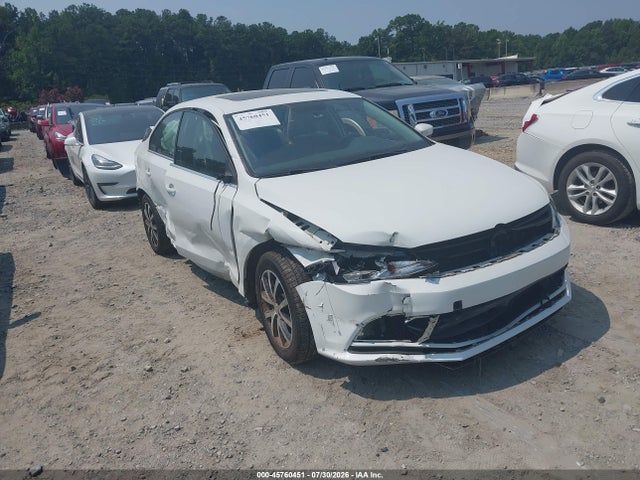 2017 Volkswagen Jetta 1.4t Se მანქანა იყიდება აუქციონზე, vin: 3VWB67AJ4HM398245, აუქციონის ნომერი: 45760451
