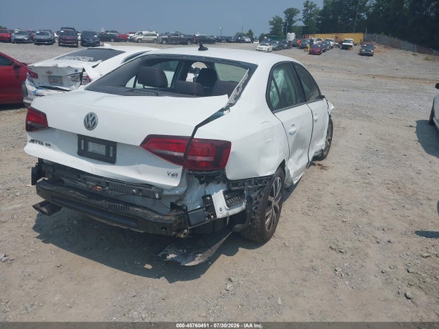 2017 Volkswagen Jetta 1.4t Se მანქანა იყიდება აუქციონზე, vin: 3VWB67AJ4HM398245, აუქციონის ნომერი: 45760451