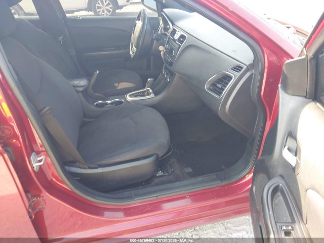 Продажа на аукционе авто 2013 Chrysler 200 Touring, vin: 1C3CCBBG6DN556398, номер лота: 45760462