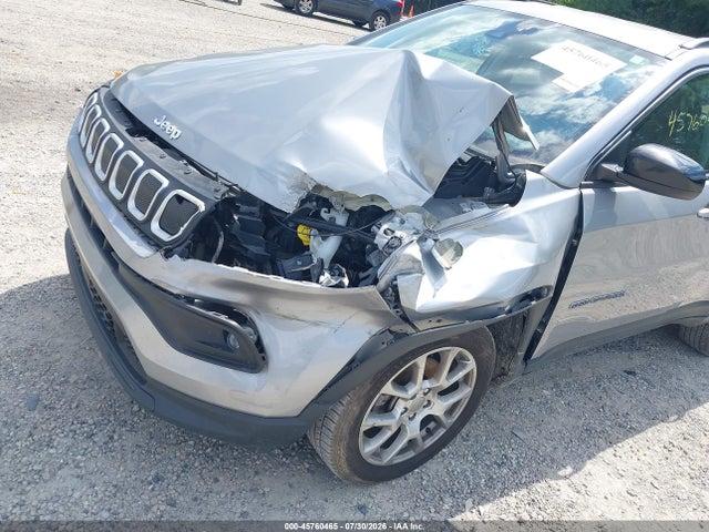 2022 Jeep Compass Latitude Lux 4x4 მანქანა იყიდება აუქციონზე, vin: 3C4NJDFB5NT135908, აუქციონის ნომერი: 45760465
