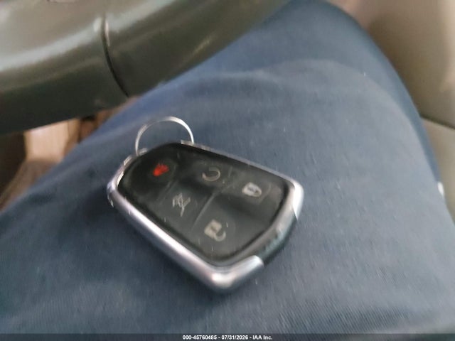 45760485 :رقم المزاد ، 1GYKNCRSXKZ106514 vin ، 2019 Cadillac Xt5 Luxury مزاد بيع