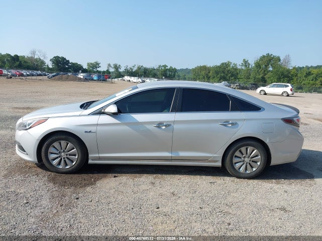 Aukcja sprzedaży 2016 Hyundai Sonata Hybrid Se, vin: KMHE24L1XGA035382, numer aukcji: 45760532