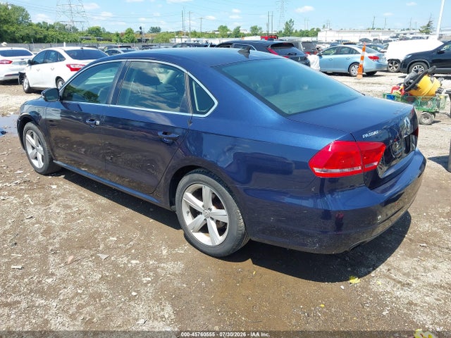 Продаж на аукціоні авто 2015 Volkswagen Passat 1.8t Se, vin: 1VWBT7A38FC028022, номер лоту: 45760555