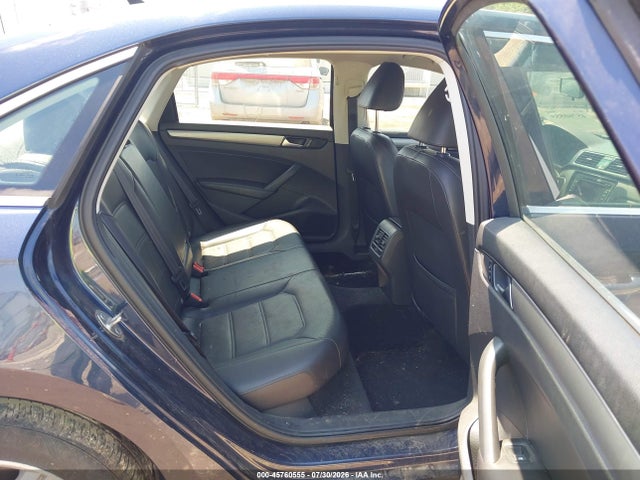 Продаж на аукціоні авто 2015 Volkswagen Passat 1.8t Se, vin: 1VWBT7A38FC028022, номер лоту: 45760555