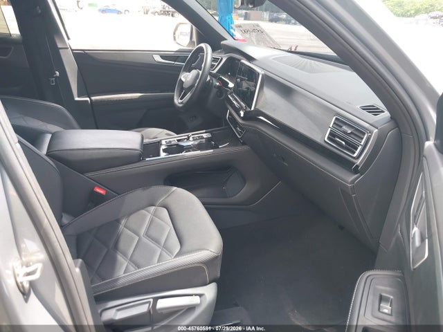 Продаж на аукціоні авто 2025 Volkswagen Atlas Cross Sport 2.0t Se W/technology, vin: 1V2KE2CA1SC229815, номер лоту: 45760581