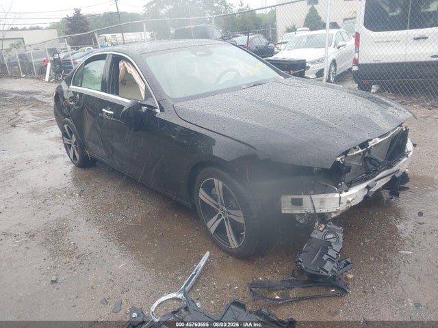 2025 Mercedes-benz C 300 მანქანა იყიდება აუქციონზე, vin: W1KAF4HB7SR250260, აუქციონის ნომერი: 45760595