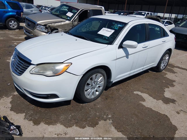 45760609 :رقم المزاد ، 1C3CCBAB8CN191954 vin ، 2012 Chrysler 200 Lx مزاد بيع