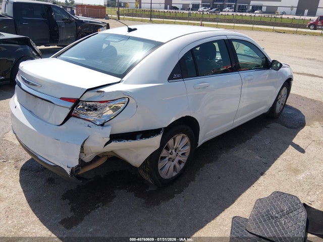45760609 :رقم المزاد ، 1C3CCBAB8CN191954 vin ، 2012 Chrysler 200 Lx مزاد بيع