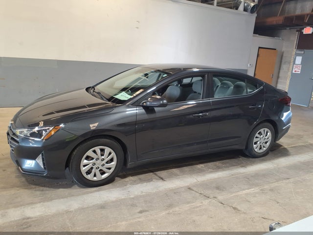 2020 Hyundai Elantra Se მანქანა იყიდება აუქციონზე, vin: 5NPD74LF0LH613988, აუქციონის ნომერი: 45760631