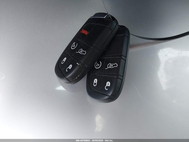 45760653 :رقم المزاد ، 1C4RJFBG2MC559412 vin ، 2021 Jeep Grand Cherokee Limited 4x4 مزاد بيع