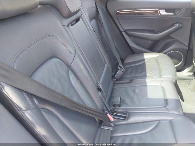 Продажа на аукционе авто 2017 Audi Q5 2.0t Premium, vin: WA1L2AFP9HA011807, номер лота: 45760681