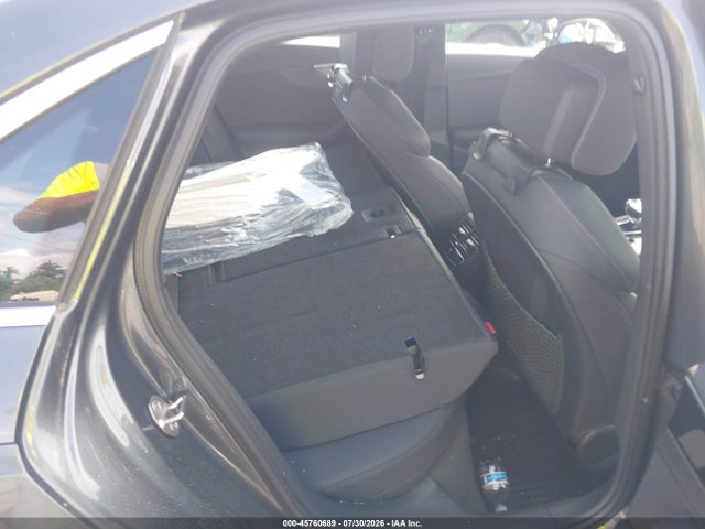 Aukcja sprzedaży 2023 Audi A4 Premium 45 Tfsi S Line Quattro S Tronic, vin: WAUDAAF45PN015926, numer aukcji: 45760689