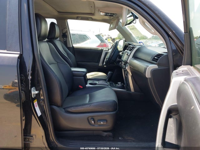 2014 Toyota 4runner Sr5 Premium მანქანა იყიდება აუქციონზე, vin: JTEBU5JR5E5188575, აუქციონის ნომერი: 45760698